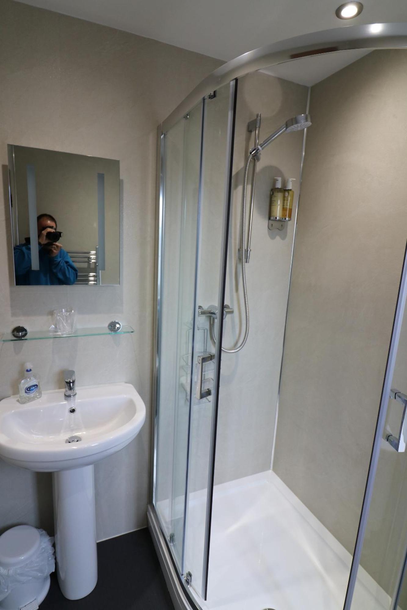 Blairmains Guest House Kirk of Shotts Стая снимка